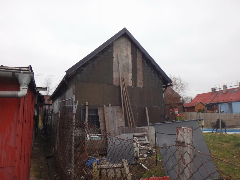 Pozemek s garáží v obci Petřvald, okr. Karviná