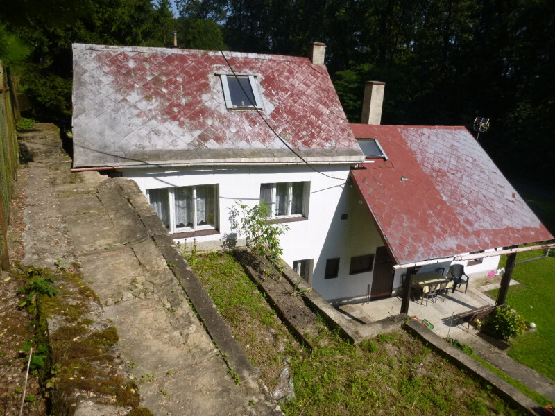 Rodinný dům v obci Brozany nad Ohří, okr. Litoměřice