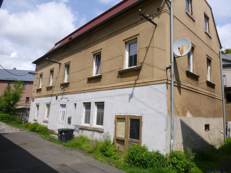 Podíl na bytovém domě v obci Krásná Lípa, okr. Děčín