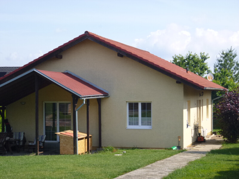 Rodinný dům v obci Chlumčany, okr. Louny