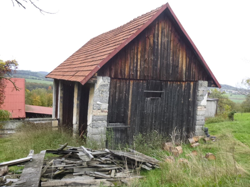 Objekt a podíl 1/8 na pozemku v k.ú. Janovice u Frýdku - Místku, okr. Frýdek - Místek