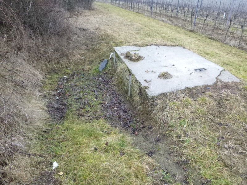 Podíl na pozemcích v k.ú. Žeravice u Kyjova a k.ú. Syrovín, okr. Hodonín