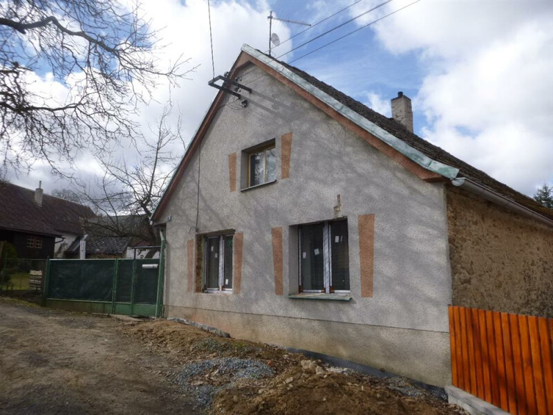 Podíl na rodinném domě v obci Plánice, okres Klatovy