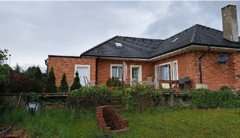 Podíl na rodinném domě v obci Lom, okr. Most